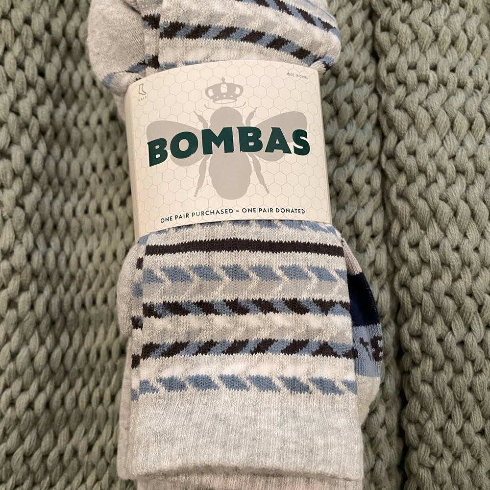 Brand new men’s bombas calf socks 4 pairs